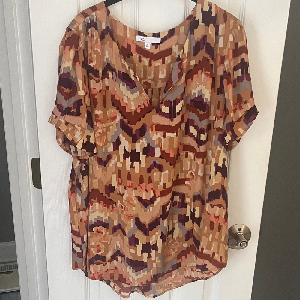 Multicolor Gorgeous Patterned Women's Top (worn once)
